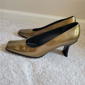 Copper patent leather Stuart Weirzman chunky heel sz9